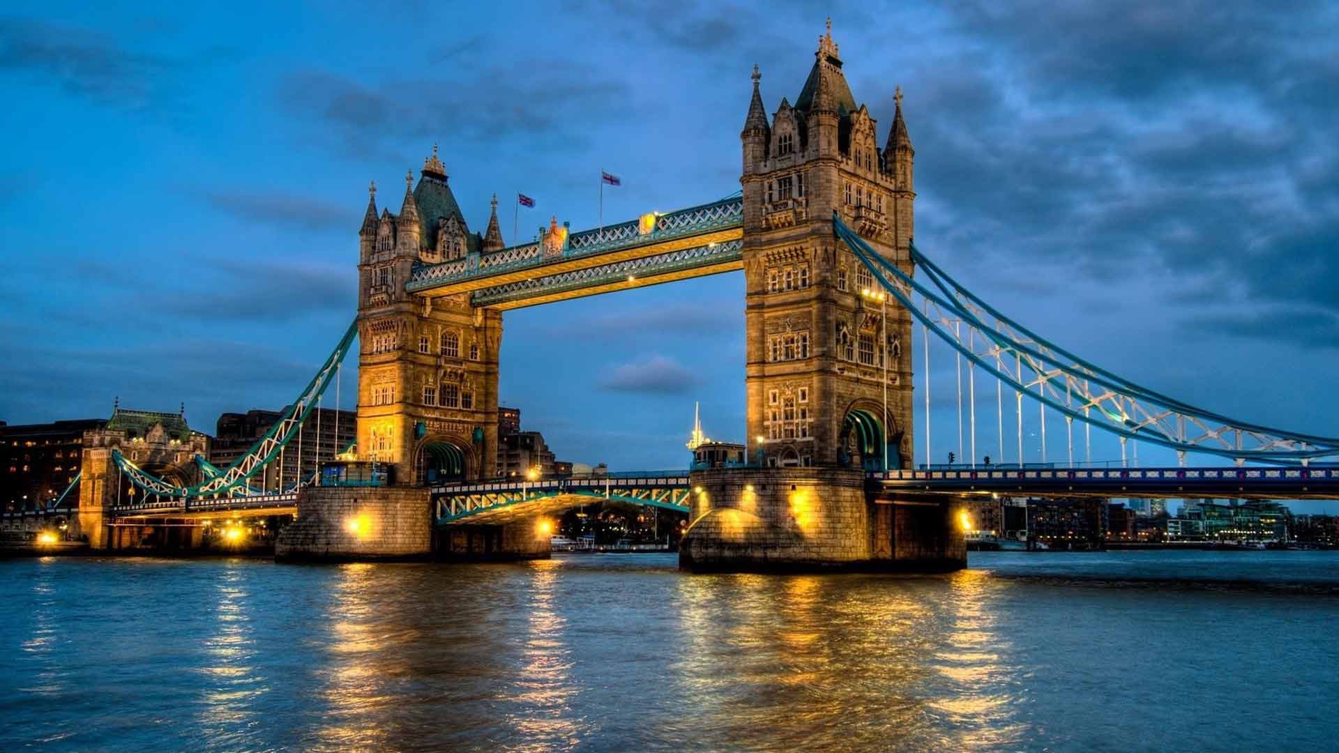 Icaro helmet dealers England